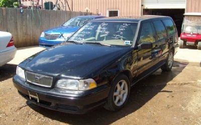 Photo of a 1998 Volvo V70 for sale