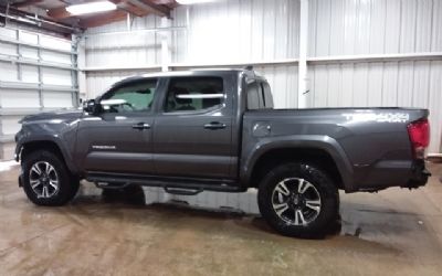 Photo of a 2016 Toyota Tacoma TRD Sport Double Cab 4WD for sale