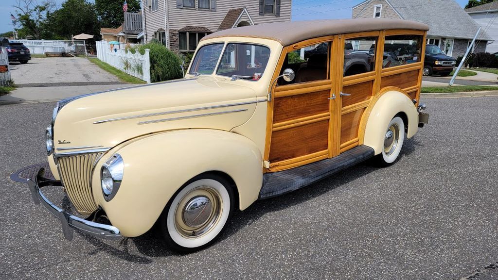 1939 Woodie Wagon Image