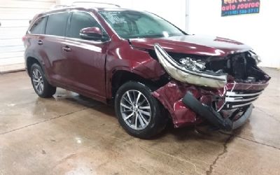 Photo of a 2017 Toyota Highlander XLE for sale
