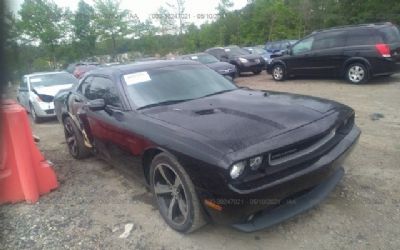 Photo of a 2014 Dodge Challenger R-T Plus for sale