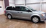 2019 GRAND CARAVAN Thumbnail 3