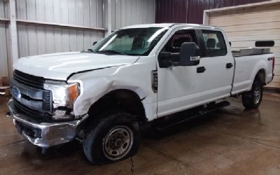 Photo of a 2017 Ford F-250 XL Crew Cab 4WD for sale