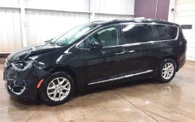 Photo of a 2020 Chrysler Pacifica Touring L for sale