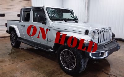 Photo of a 2022 Jeep Gladiator Overland 4X4 for sale