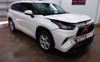 Photo of a 2020 Toyota Highlander LE AWD for sale