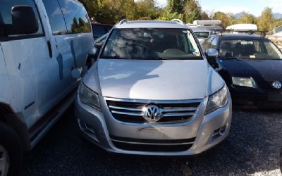 Photo of a 2010 Volkswagen Tiguan SE W-Leather for sale