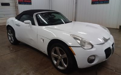 Photo of a 2008 Pontiac Solstice for sale