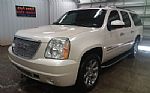 2013 Yukon XL Thumbnail 4