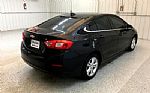 2017 Cruze Thumbnail 4
