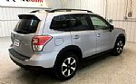 2017 Forester Thumbnail 3